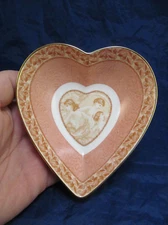 *Wedgwood Venus Heart Shaped Bone China Dish Made in England 1998