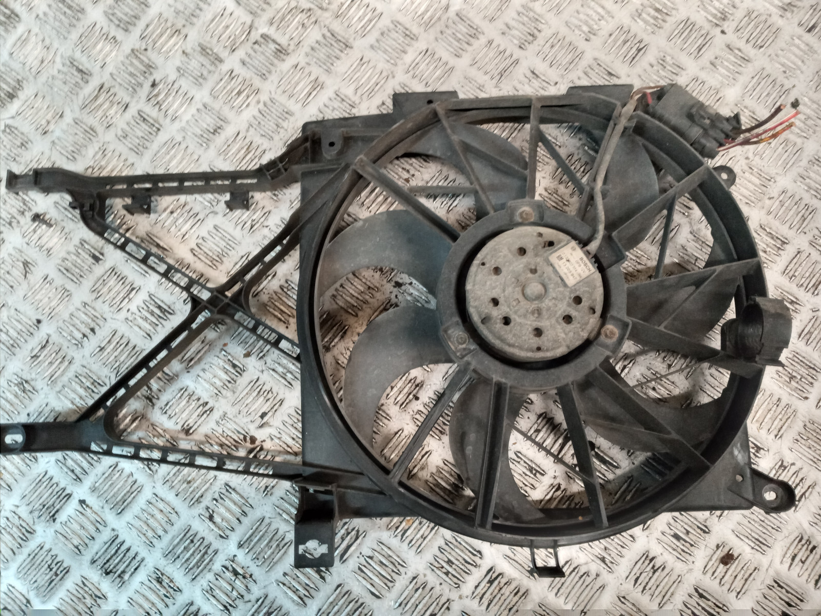 2009 VAUXHALL ZAFIRA B 1.6 PETROL RADIATOR COOLING FAN eBay