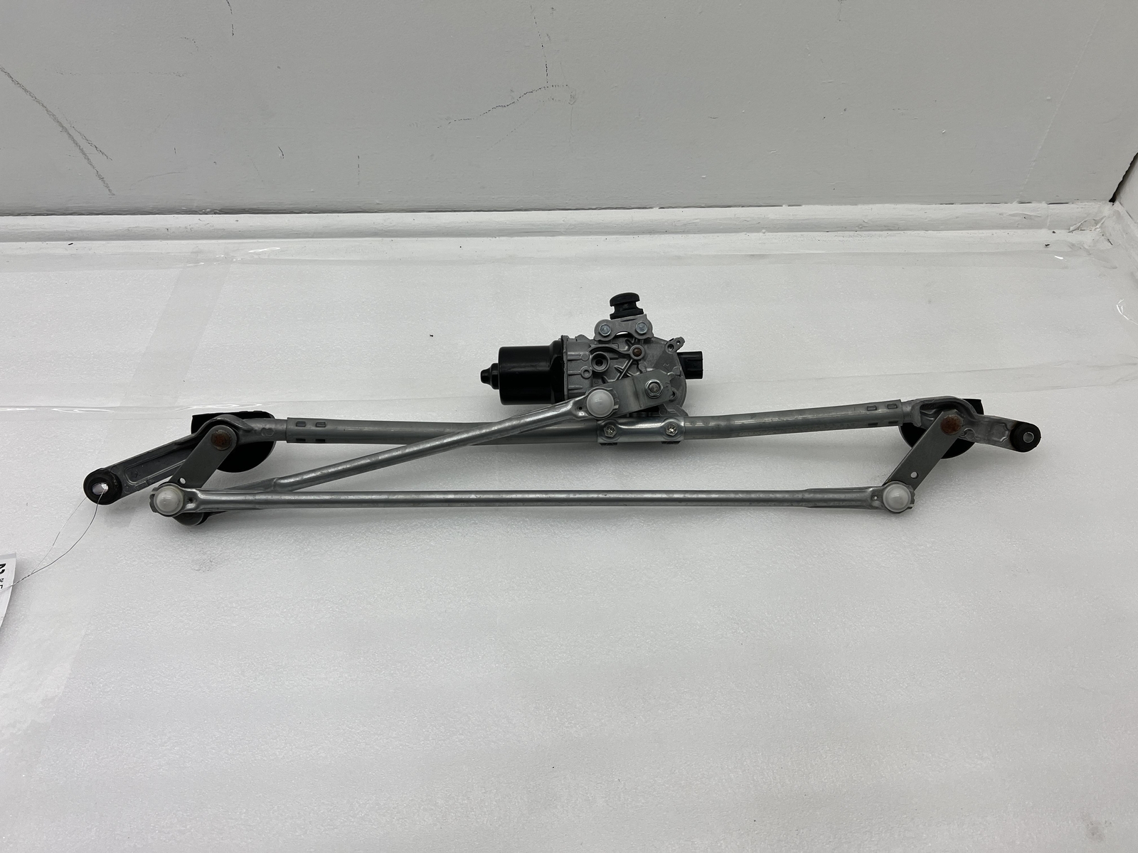 2016-2023 Mazda MX-5 Miata Wiper Motor & Linkage Assembly NA1P6737X