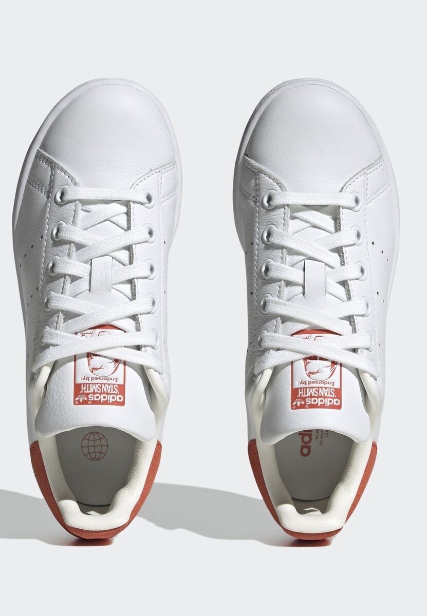 NWT Size 6.5 - adidas Stan Smith J; White /Preloved Red NWT Size 6.5 - adidas Stan Smith J; White /Preloved Red
