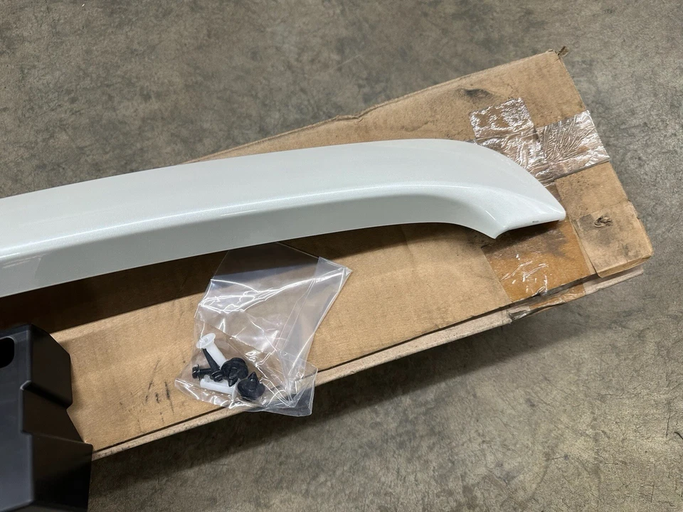 2007-2017 NISSAN 370Z FRONT BUMPER NOSE TRIM FINISH PANEL WHITE NEW F2070-1EA4A - Image 4 of 4
