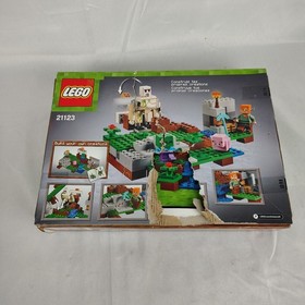 LEGO Minecraft: The Iron Golem (21123)