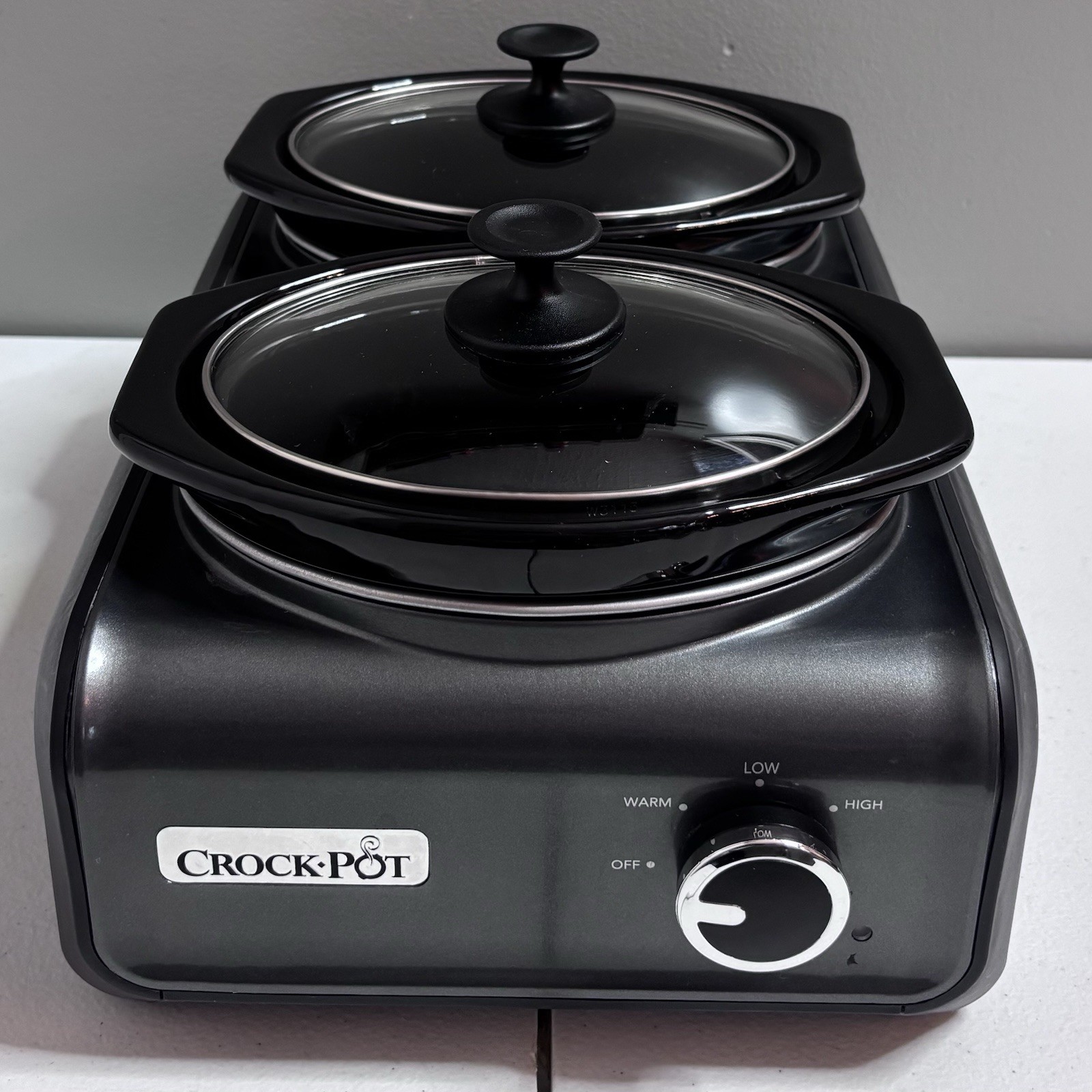 Crock-Pot Hook Up Slow Cooker - 1 Unit w/ Two 1 Qt Pots,  Model SCCPMD1-CH