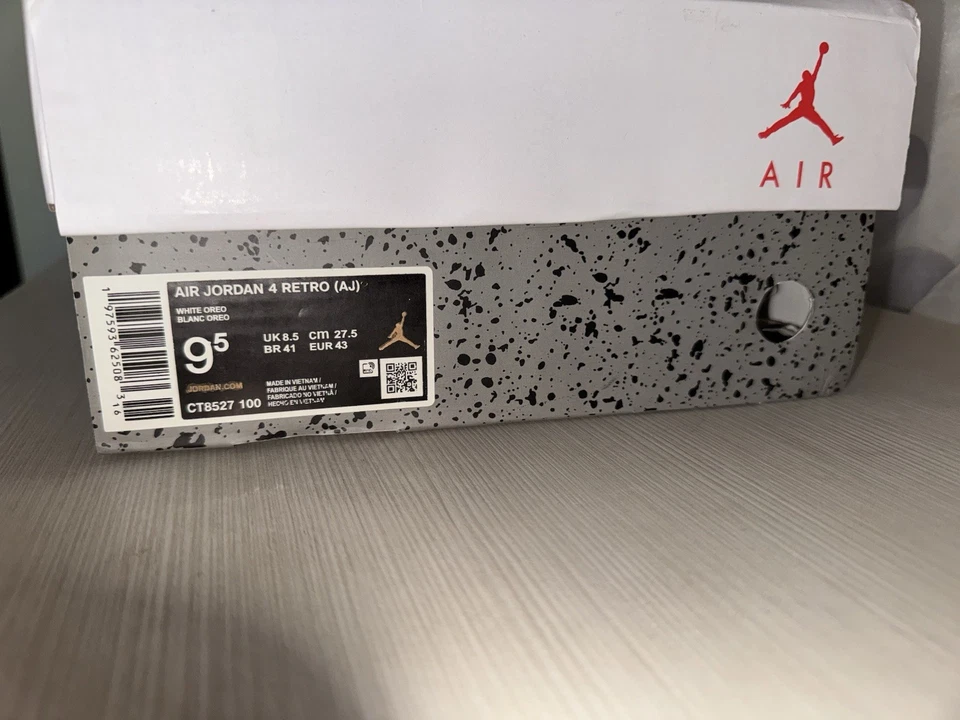 Air Jordan 4 Retro White Oreo Sneakers da Uomo - White/Tech Grey/Black/Fire Red, - Immagine 2 di 4