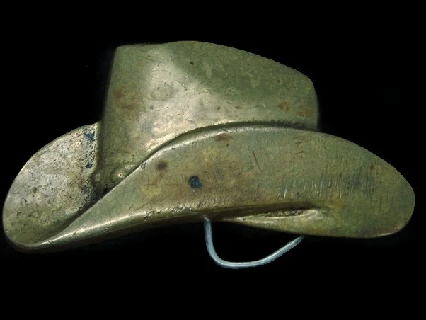 TD15114 VINTAGE 1970s **COWBOY HAT** SOLID BRASS BARON BELT BUCKLE