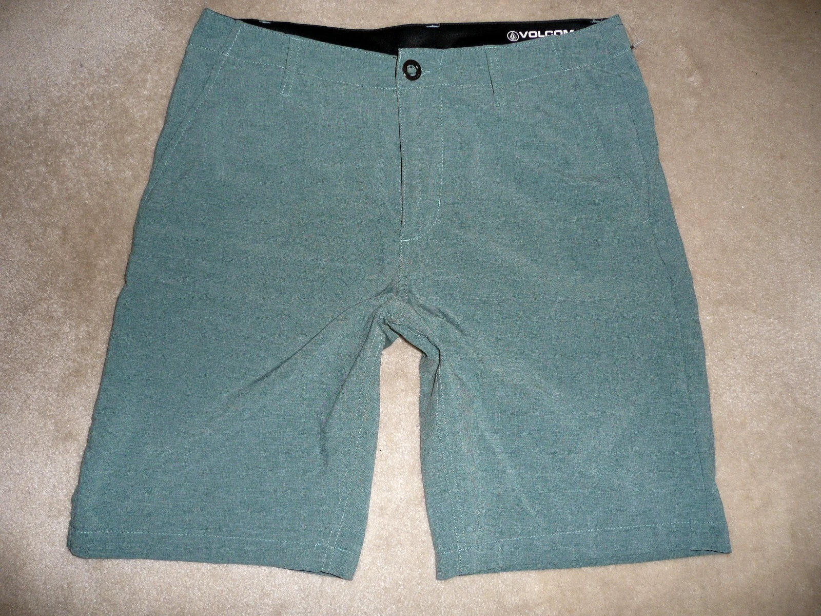 Volcom Surf & Turf 4-Way Stretch Chino Shorts Men’s 30-32