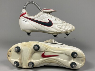 2010 Nike Tiempo Natural III SG US 5.5 vintage soccer cleats