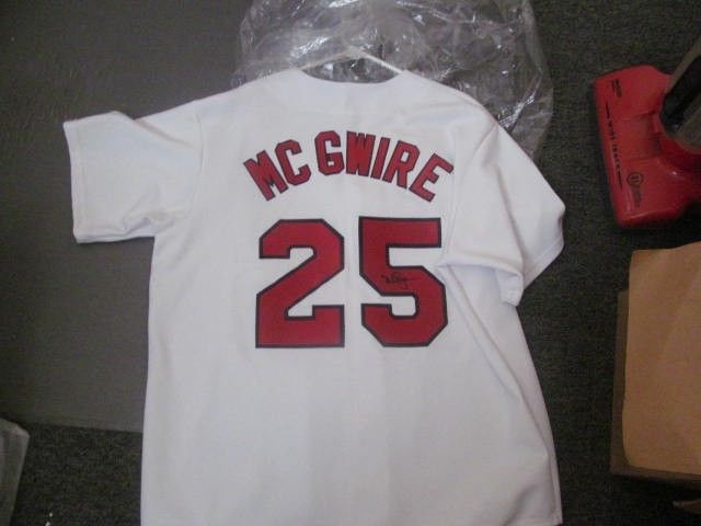 Mark McGwire St Louis Cardinals Signed Custom Jersey COA