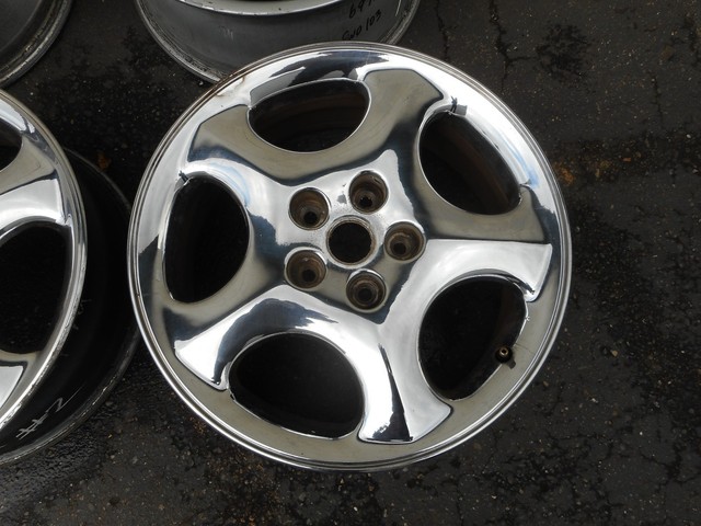 17 Chrysler Intrepid factory Chrome Alloy Wheel Rim 2173 2002 2003 #1