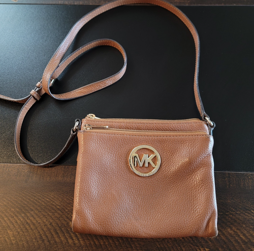 Michael Kors MK Logo Fulton Honey Brown Crossbody Shoulder Bag Leather Organizer