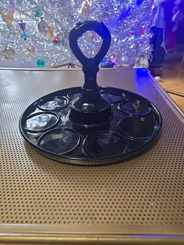 Rare LE Smith Heavy Black Glass 8 Drink Holders Estate JJ 67