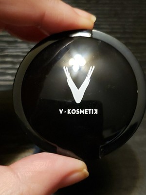 V Kosmetik Pressed Translucent Powder in N85 Cool Neutral ~ 3g  Travel/Trial