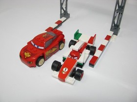 Lego 8423 World Grand Prix Racing Rivalry Cars 2 Incomplete