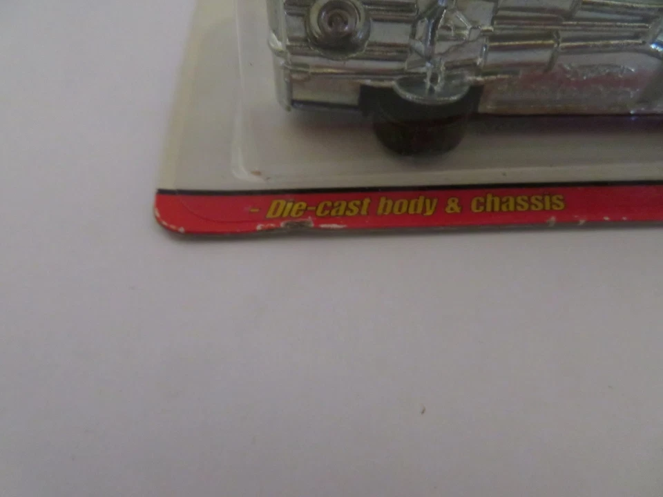 Hot Wheels Classics Series 2 #16 1969 Dodge Charger Black? 2005 MOC - Image 4 of 4