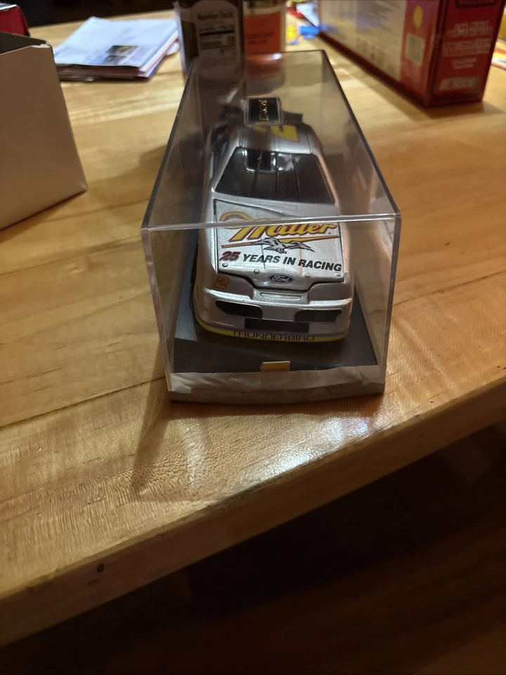 NASCAR Diecast 1:24 Acción Foto 4 de 4