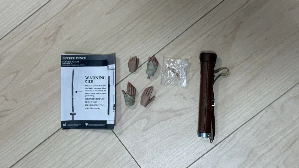 Hot Toys Película Obra Maestra Angel Wars Bebé Muñeca 1/6 Figura SUCKER PUNCH Japón Foto 4 de 4