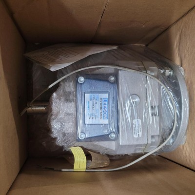 LEESON Gearbox P7272009.B3 *NEW IN BOX WITH SHRINK WRAP**