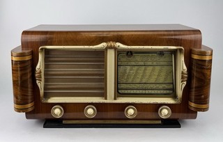 Röhrenradio Familial Radio Starly 626 Tischgerät Frankreich 1950