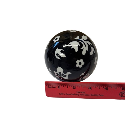 Decorative Orb Floral Shiny Black White Leaves Ceramic 4 In Diameter Ceramic Vtg - Picture 7 of 7