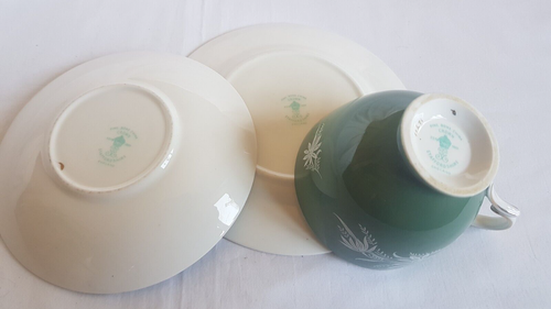 Crown Staffordshire England Bone China Trio, Green Floral & Wheat - Picture 5 of 5