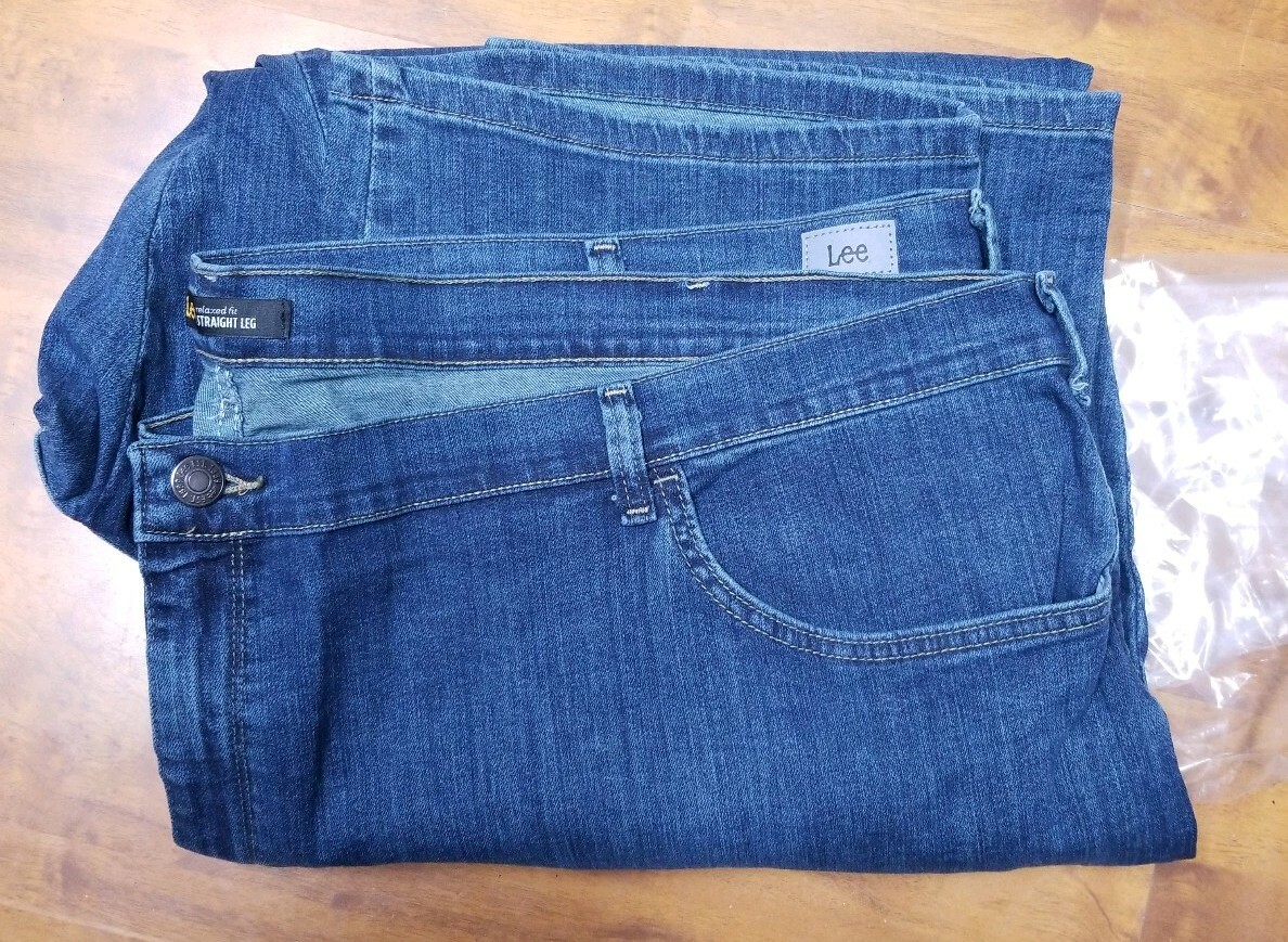 LEE Women's Plus SZ Flex Motion Regular Fit Straight Leg Jean - Size 30