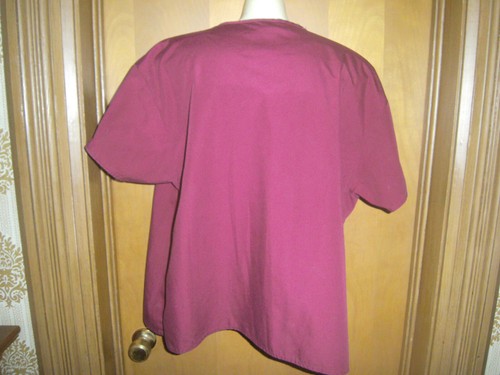 Dickies Men's scrubs Size M Egg plant color 1 pocket at chest - Picture 2 of 4
