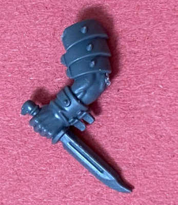 Inquisitorial Agents Kill Team VETERAN / PENAL LEGIONAIRE LEFT ARM KNIFE - 40K