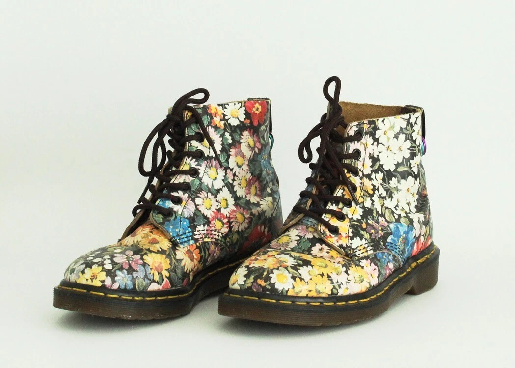 Vintage floral shop doc martens