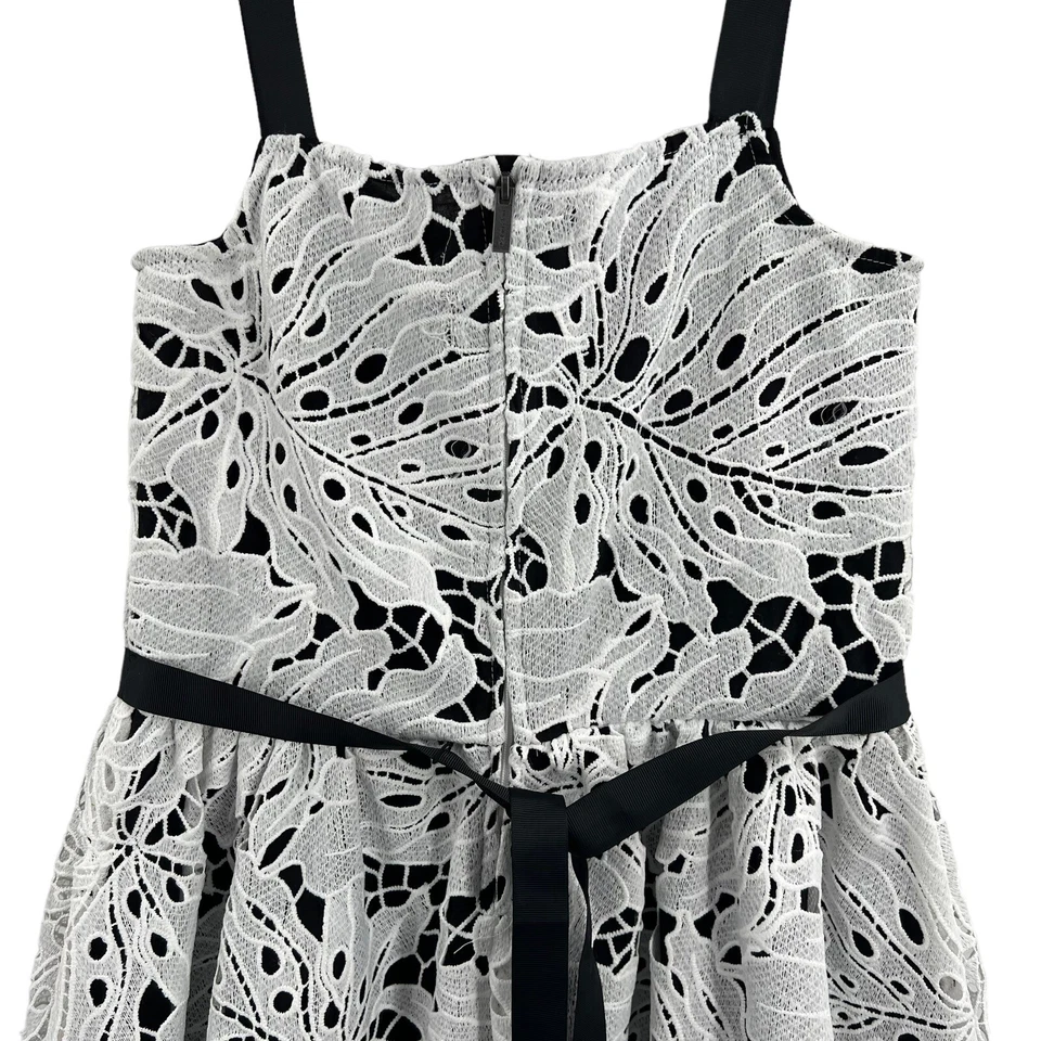 Vestido forrado sin mangas blanco y negro de Calvin Klein para niñas talla 14 Foto 4 de 4