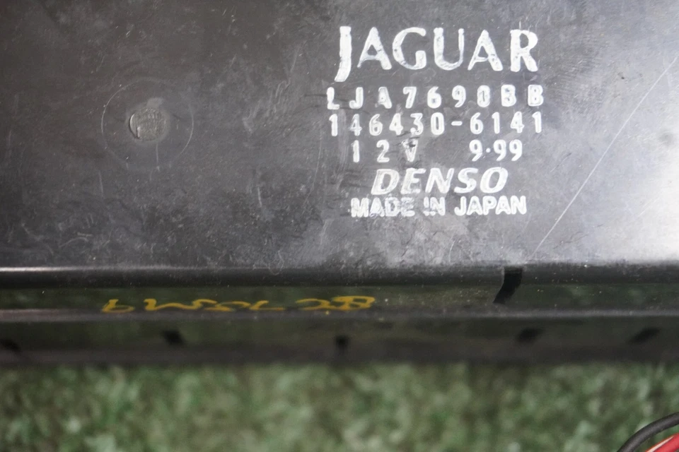 Panel de control de aire acondicionado Jaguar XJ8 2000 2001 2002 2003 2004 OEM 1464306141 Foto 4 de 4