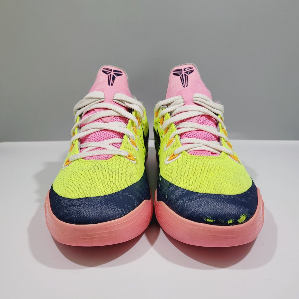 Nike Kobe 9 Womens Size 6.5 (5Y) Shoes Volt Navy Pink Nike Kobe 9 Womens Size 6.5 (5Y) Shoes Volt Navy Pink