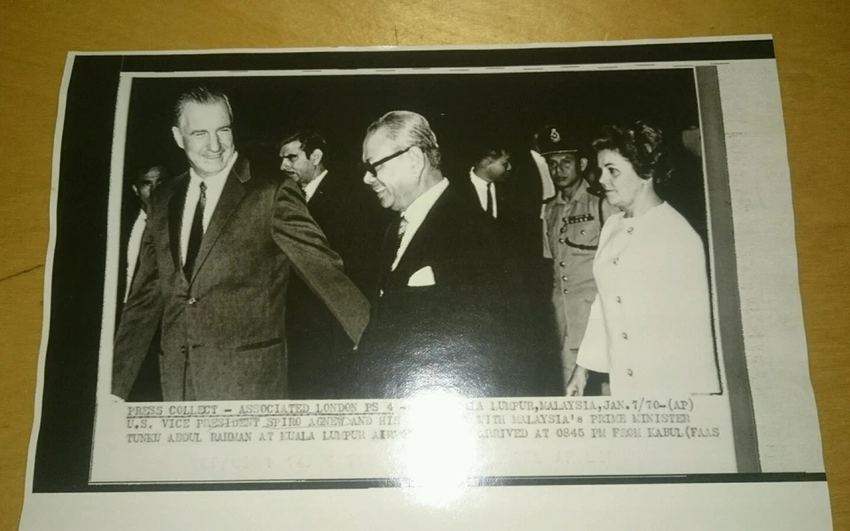 8 Jan 1970 Malaya Tunku Abdul Rahman at Subang Airport USA Original Press Photo - Image 3 of 4
