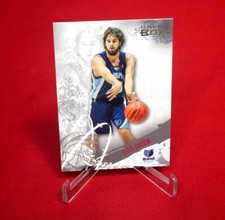 Pau Gasol Luxury Box Topps 2007 Basketball Card #16