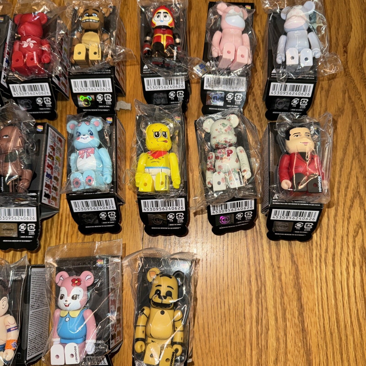 BEARBRICK Series 48 9 Normal 5 Artist 5 Secret 19PC Set BE@RBRICK