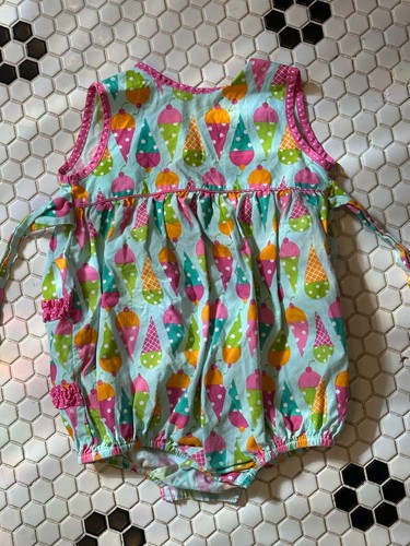 2T Cotton Ice Cream Cone Blue & Pink Ruffle Romper - Smockadot Kids - Bild 1 von 3