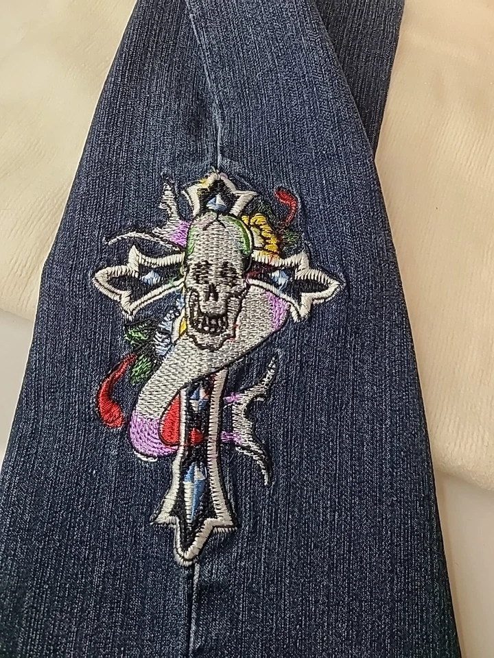 Vintage Y2K Ed Hardy by Christian Audigier Tattoo Skull & Cross Jeans Sz 11/12 - Image 3 of 4
