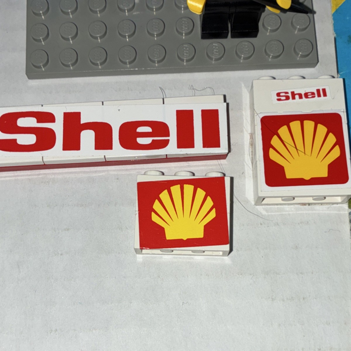 LEGO 6378 Shell Service Station Vintage manual + 4 Minifigures & 3