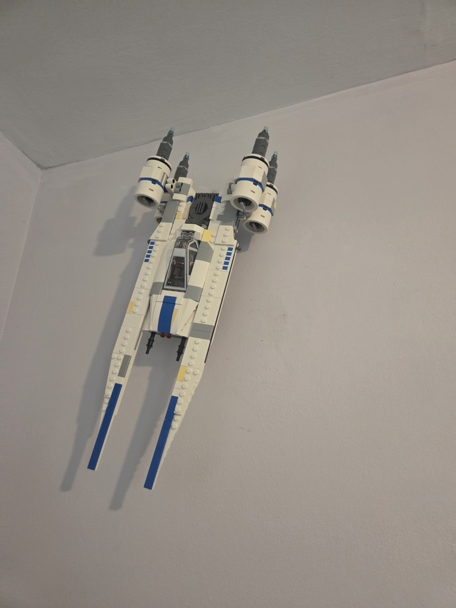 3D Printed Stand For Lego Star Wars U-Wing Wall Mount (Set 75499 - Main Image
