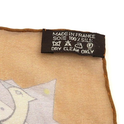 Scialle Hermes 140 Ors Bleus D' Afrique in chiffon di seta con etichette senza scatola usato. - Foto 3 di 8