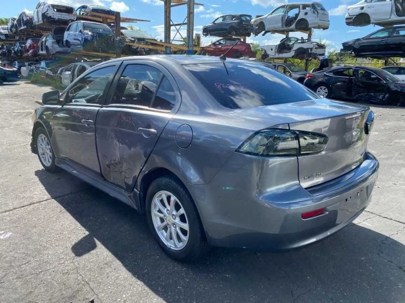 Rocker Panel Molding Driver Left Side 2008 09 10 Mitsubishi Lancer - Image 4 of 4