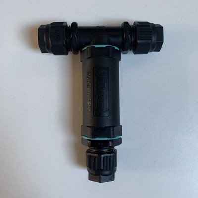 Teetube T-Stecker, 5-polig, 3 Kabeleinführungen, 450VAC, 32A - THB.402.D1F