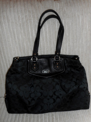 Coach Handtasche Damen Umhängetasche Bag Damentasche Schwarz Monogram Beutel