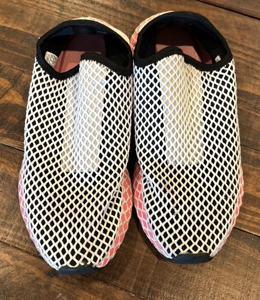 Men’s Adidas Deerupt Runner 119233694 Mesh Sneaker Size 7-1/2 - Image 2 of 4