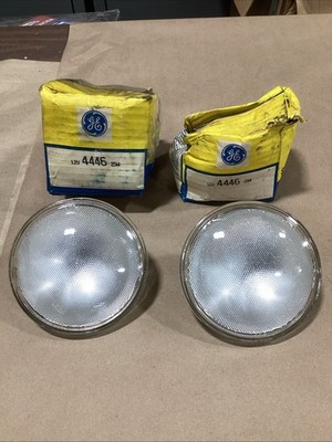 LOT OF 2 GENERAL ELECTRIC GE 4446 ALL GLASS SEALED BEAM LAMP 25W 12V BULB LIGHT