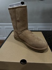 UGG Women's Classic Short II Boot Size 8 US - Chestnut