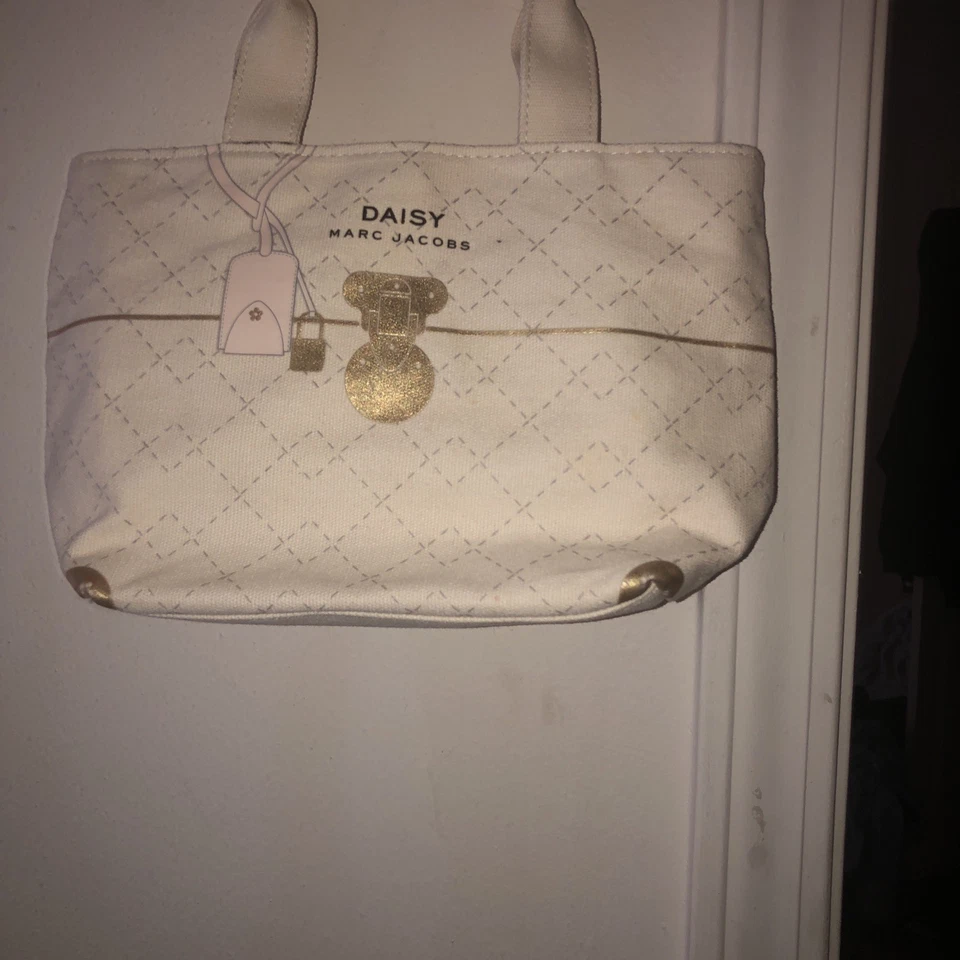 Daisy Marc Jacobs Tote - Image 2 of 4