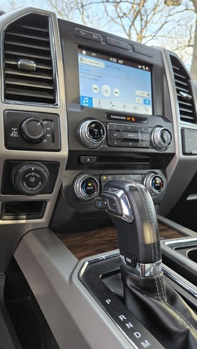 2018 Ford F-150 SUPERCREW - Picture 21 of 40