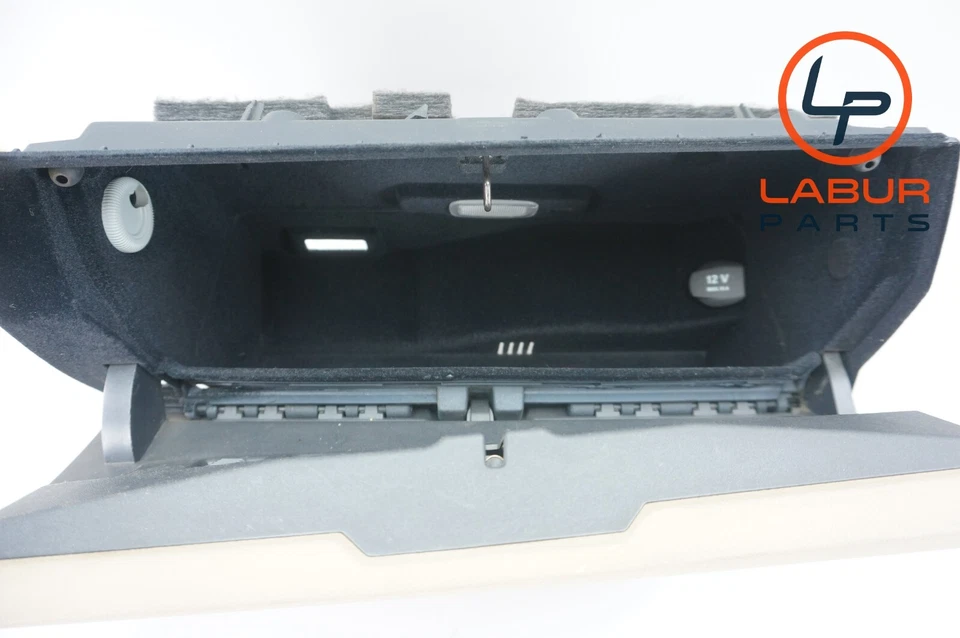 W207 10-13 梅赛德斯 E350 E550 Coupe 仪表板手套盒手套盒米色 GB171 — 第 3/4 张图片