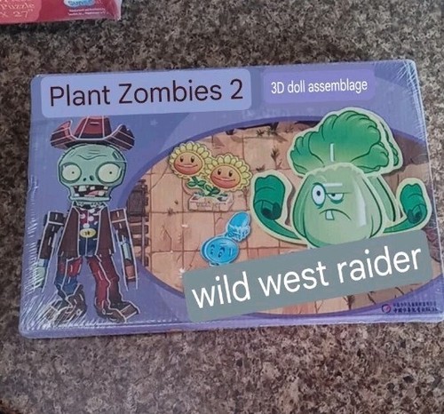 RARO Conjunto Muñeca Plantas vs Zombies en Chino Sellado Nuevo Antiguo Stock - Imagen 2 de 5