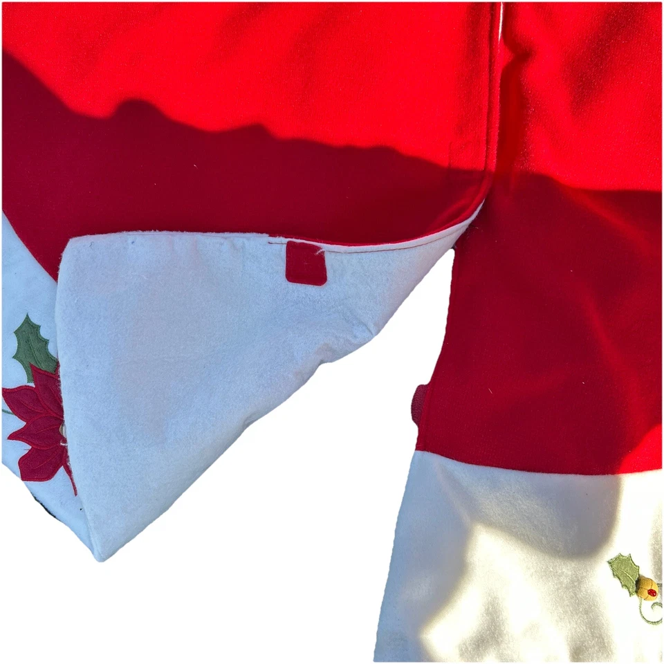 Vtg 90s Tree Skirt Christmas 46" Round Red/Ivory W/Appliqué Poinsettias/ Berries - Image 4 of 4